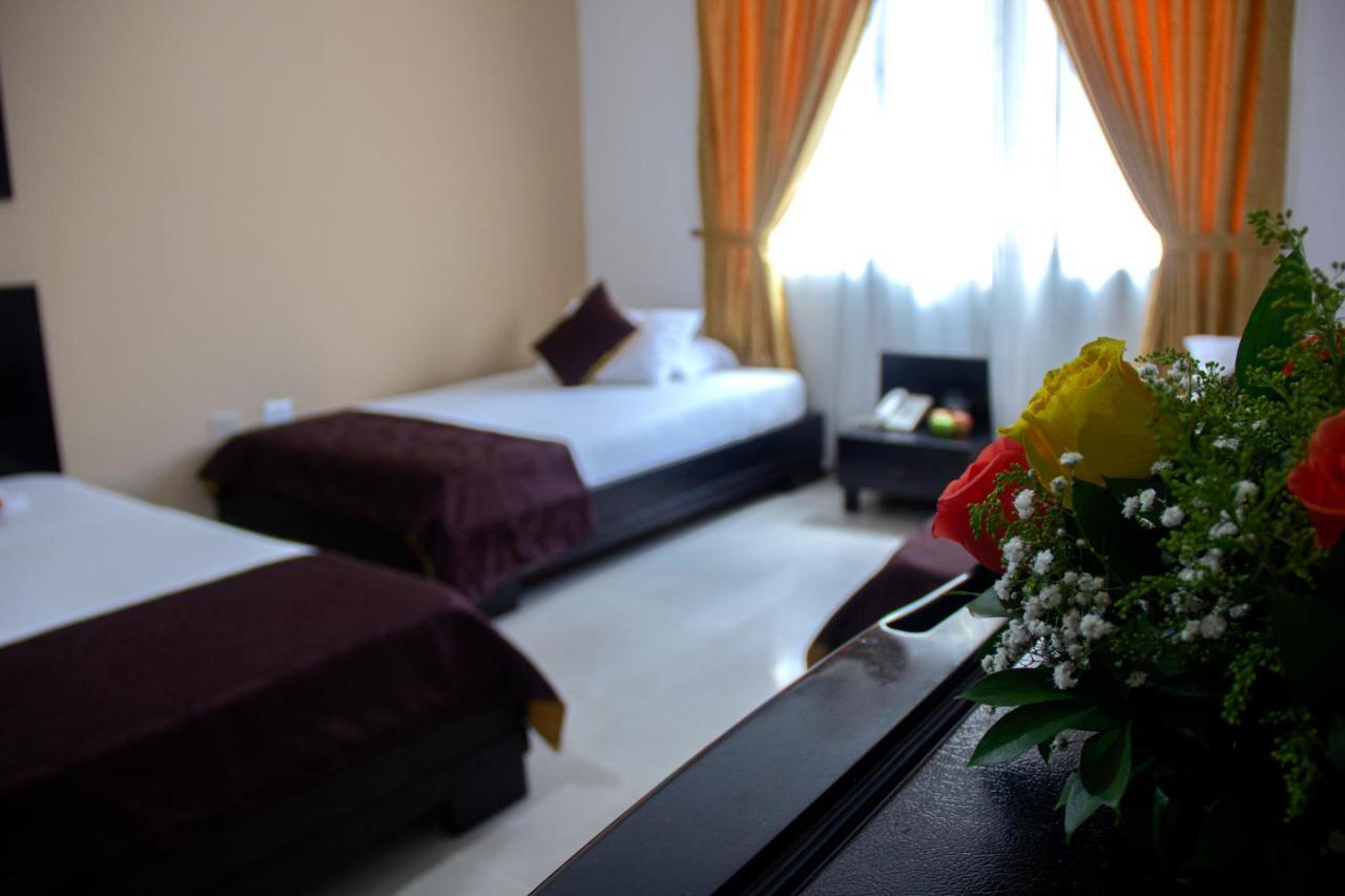 Hotel Plazuela San Ignacio Медельїн Екстер'єр фото